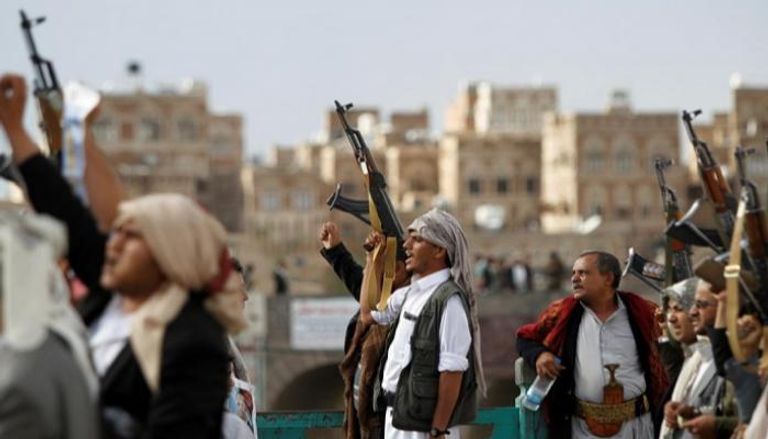 عناصر لمليشيات الحوثي الإرهابية بصنعاء - أرشيفية