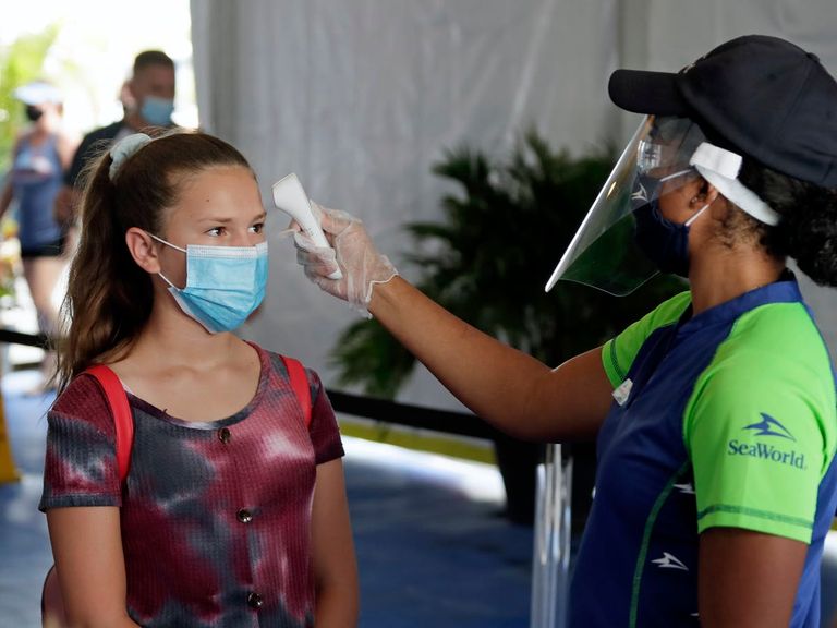 تفاعل الخلايا التائية (خلايا الدم البيضاء) يساعد على مكافحة العدوى