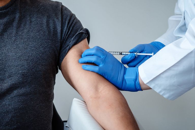 تفاعل الخلايا التائية (خلايا الدم البيضاء) يساعد على مكافحة العدوى