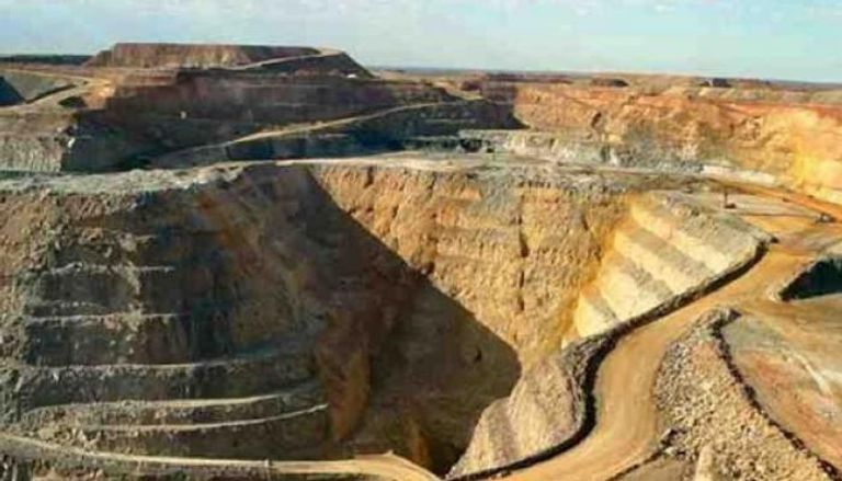 موقع منجم غار جبيلات للحديد جنوب الجزائر - أرشيفية مقر شركة سوناطراك النفطية الجزائرية - أرشيفية