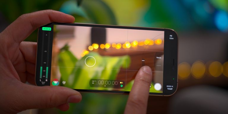 تطبيق FiLMiC Pro 