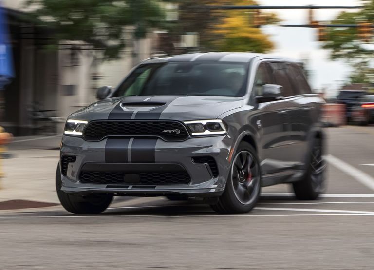 طراز Dodge Durango SRT Hellcat طراز BMW M2