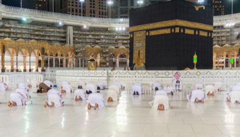 الصلاة في المسجد الحرام - أرشيفية
