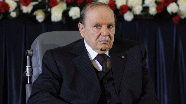 شخصيات سياسية رحلت في 2021