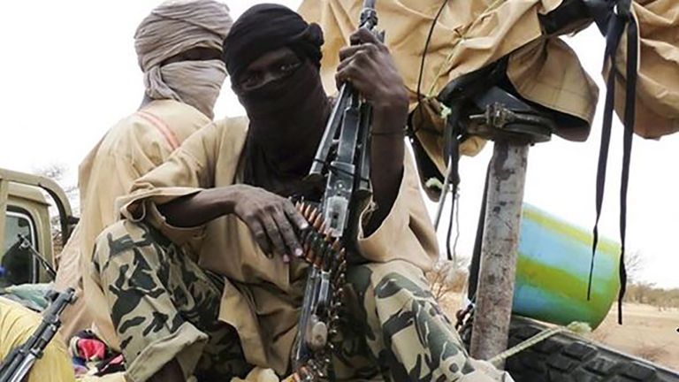 إرهابيون من تنظيم داعش أفريقيا الإرهاب والانقلابات تضرب أفريقيا في ٢٠٢١