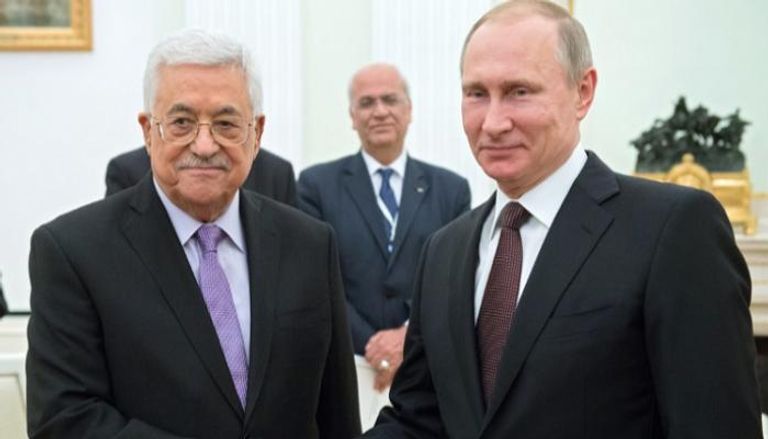 محمود عباس وفلاديمير بوتين - أرشيفية