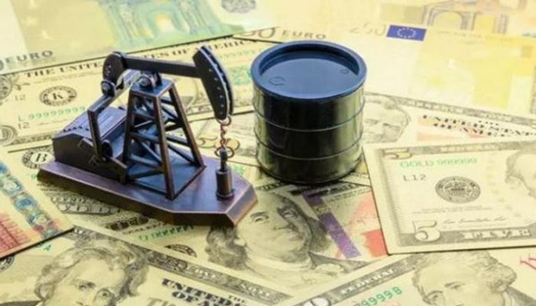 أسعار النفط تحلق في 2021 بأكبر قفزة منذ 2016