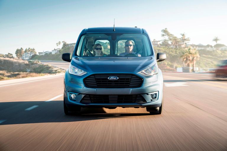 طراز Ford Transit Connect Passenger Wagon طراز Kia Sedona