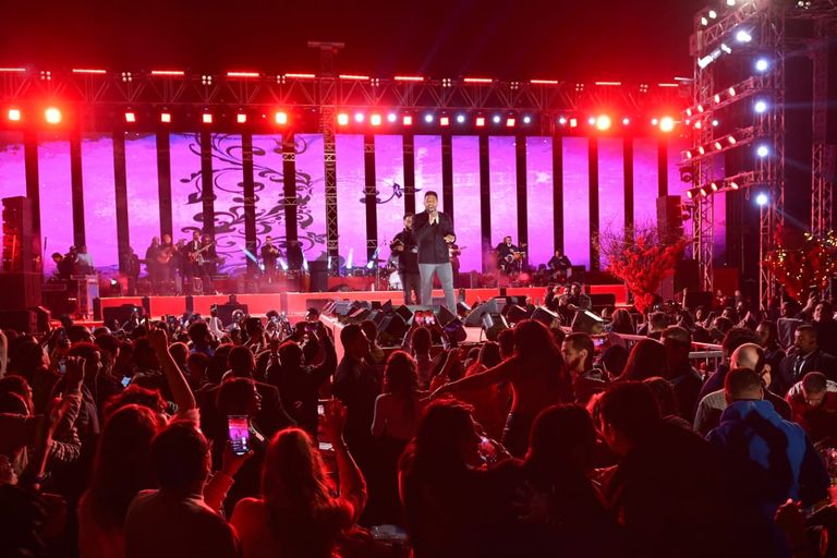 محمد حماقي في حفل رأس السنة