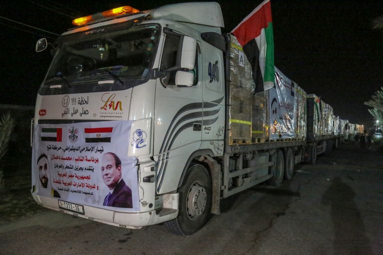 القافلة الطبية الإماراتية الثالثة تصل إلى غزة