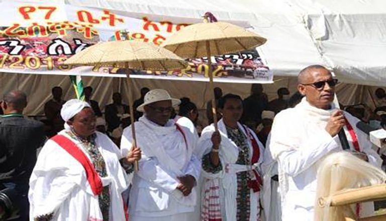 مشهد من احتفالات الفروسية لقومية أوي 