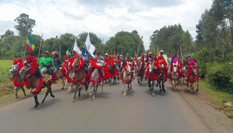 مشهد من احتفالات الفروسية لقومية أوي 