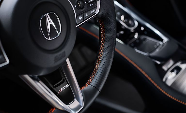 أكيورا RDX أكيورا RDX