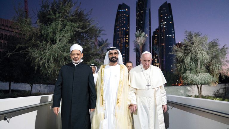 الإمارات تحول