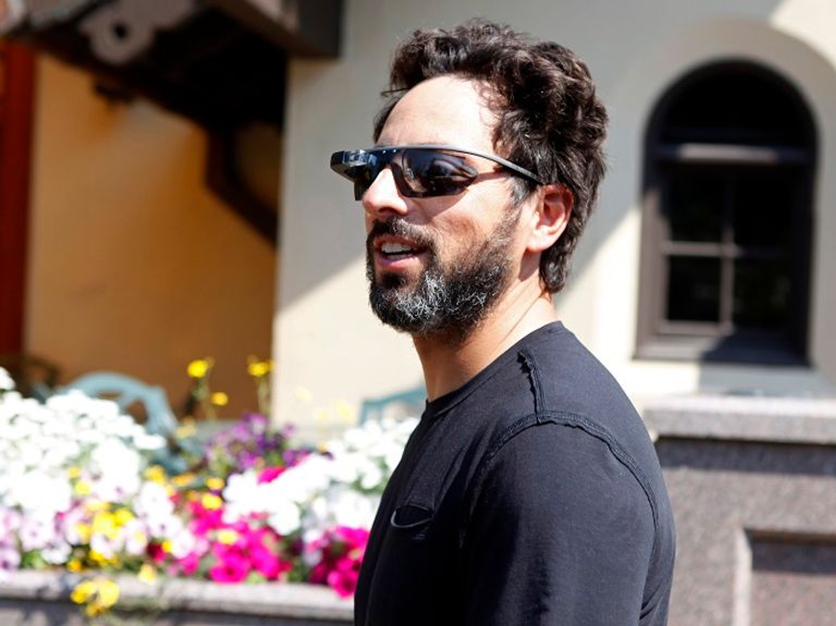 بايدن يوقع قرارات الهجرة ليصلح ما أفسده ترامب