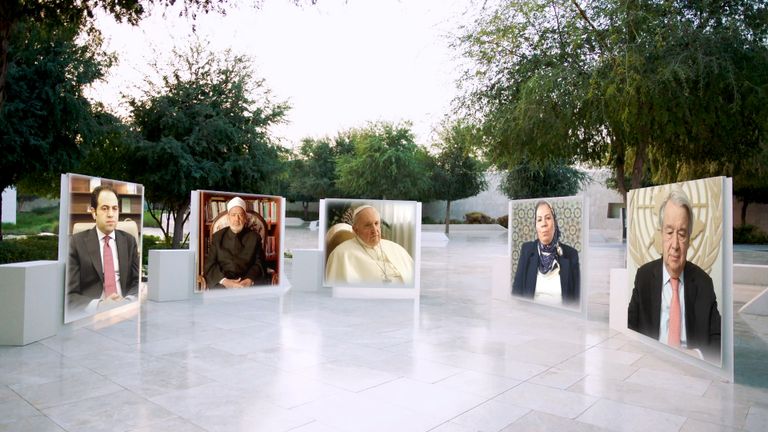 أعضاء اللجنة العليا للإخوة الإنسانية