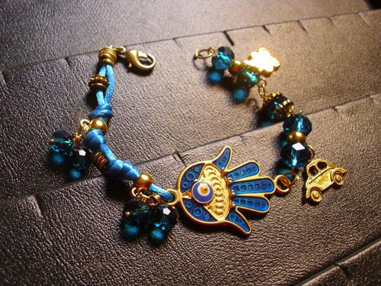 التمائم للتمائم تاريخ قديم