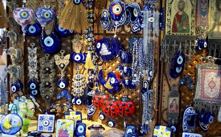 التمائم للتمائم تاريخ قديم