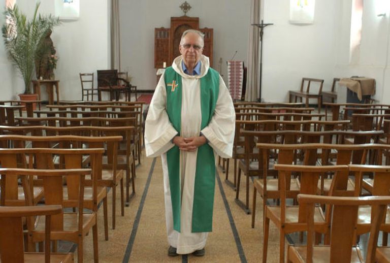 الراحل هنري تيسيي أسقف الكنيسة الجزائرية - أرشيفية الراحل هنري تيسيي أسقف الكنيسة الجزائرية