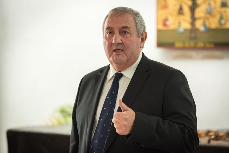 القس لوان ساوكا