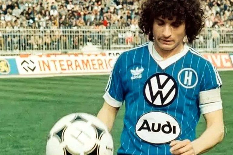 فاسيليس هاتزيباناجيس فاسيليس هاتزيباناجيس