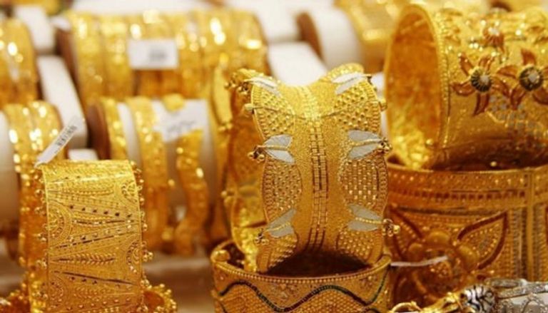 أسعار الذهب تواصل الانخفاض في السوق السعودي