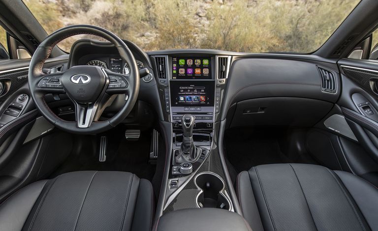 إنفينيتي Q60 إنفينيتي Q60