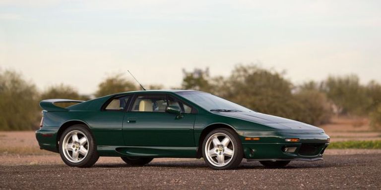 طراز Lotus Esprit Turbo S4s طراز أودي R8