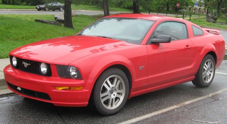 طراز Mustang GT طراز مرسيدس S600 W220