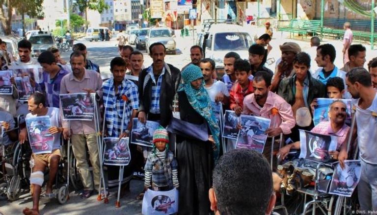المليشيا الحوثية نهبت المساعدات التي تقدم للمعاقين