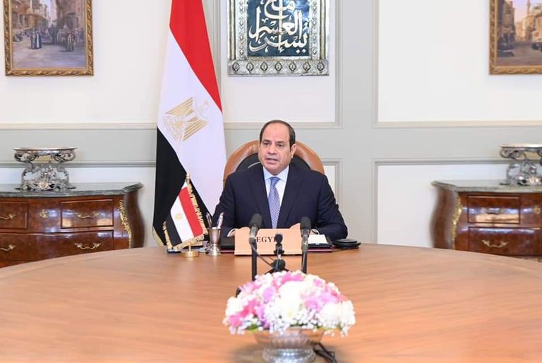 الرئيس السيسي خلال مشاركته بالقمة الأفريقية عبرالفيديو كونفرانس الرئيس المصري خلال مشاركته القمة الأفريقية عبر الفيدوكونفرانس
