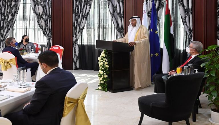 الشيخ عبدالله بن زايد آل نهيان ونظيره بمالطا إيفاريست بارتولو