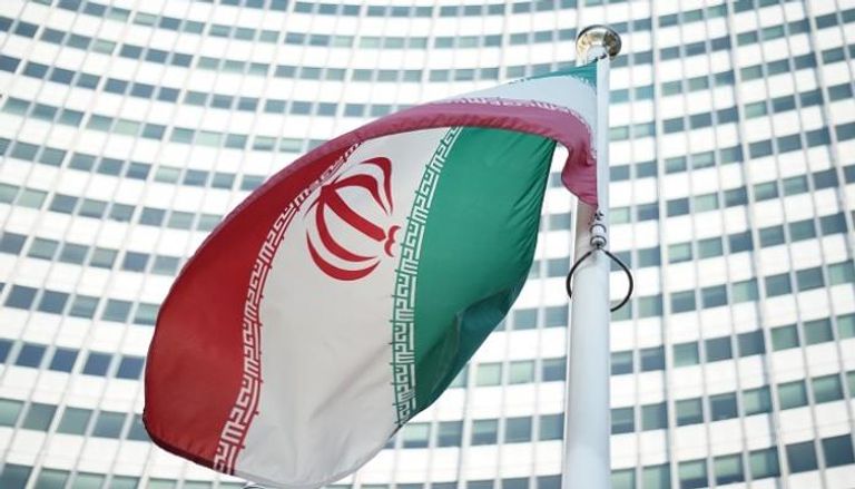 علم إيران في مقر الوكالة الدوية للطاقة الذرية - أ.ف.ب