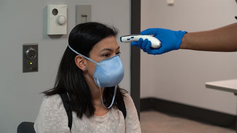 ارتفاع إصابات كورونا حول العالم إلى 106 ملايين و347 ألفا و986 حالة