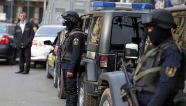 عنصران من قوات الأمن المصري - أرشيفية