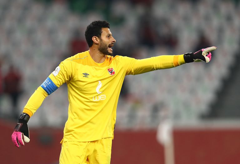 محمد الشناوي حارس الأهلي المصري 