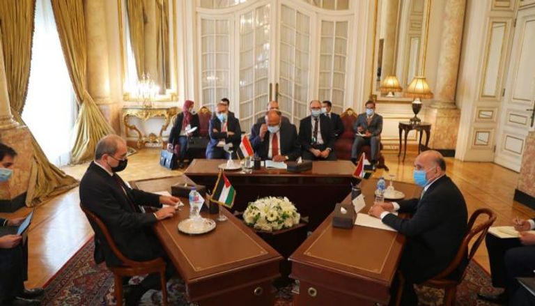 اجتماع وزراء خارجية مصر والأردن والعراق في القاهرة