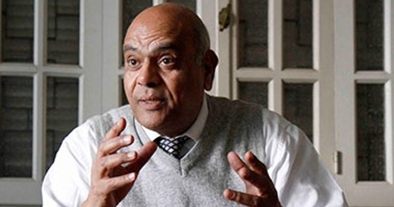 الخبير الفضائي الدكتور محمد بهي الدين عرجون، ومدير برنامج الفضاء المصري السابق، والملقب إعلاميا بـ"أبو الفضاء المصري". مسبار الأمل يدخل مدار المريخ في 9 فبراير