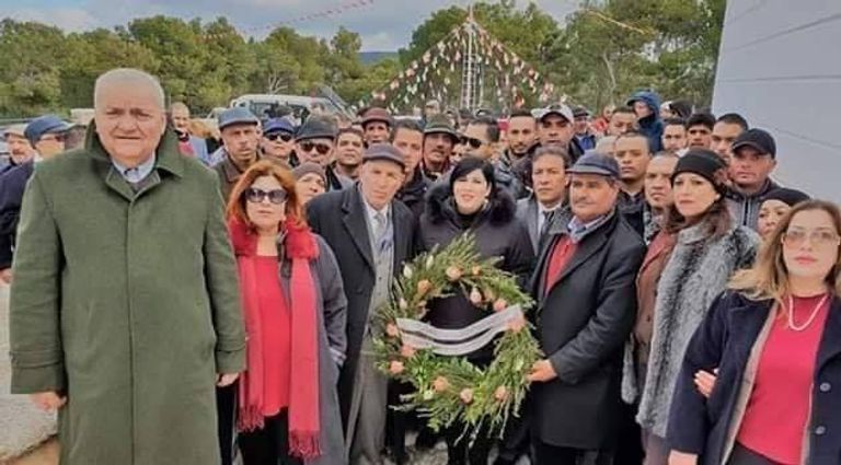 عبير موسى تترحم على أرواح شهداء مجرزة ساقية سيدي يوسف لافتة بمناسبة ذكرى مجزرة ساقية سيدي يوسف - أرشيفية