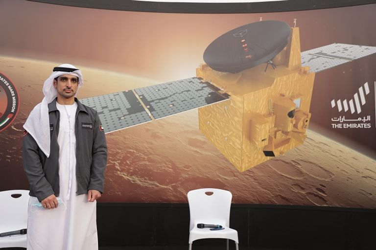 المهندس عمران شرف خلال المؤتمر سارة بنت يوسف الأميري خلال المؤتمر