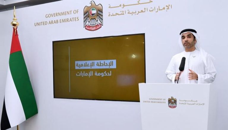 الدكتور سيف الظاهري خلال الإحاطة الإعلامية لحكومة الإمارات حول مستجدات كورونا