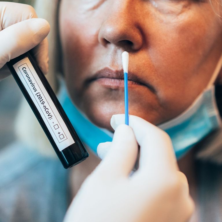 امتلاك الأجسام المضادة لا يعني بالضرورة عدم القدرة على نقل العدوى