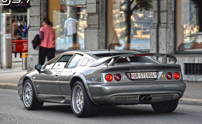 Espirit V8 طراز Elise