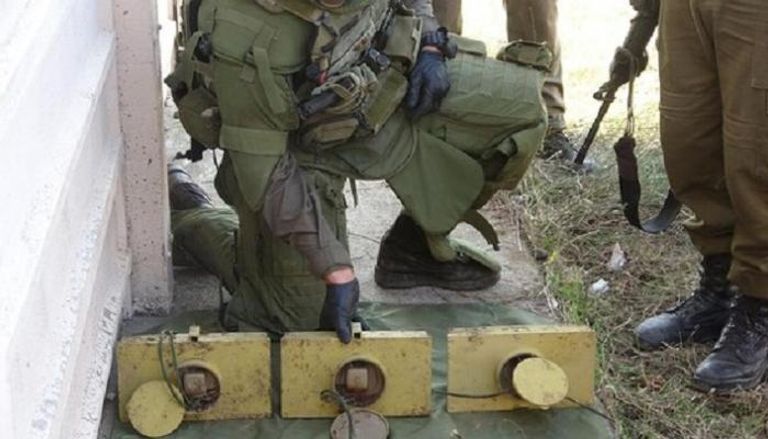 صورة للألغام التي تم زراعتها على الحدود بحسب الصحيفة الإسرائيلية