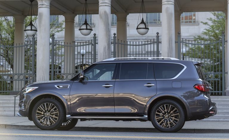 إنفينيتي QX80 إنفينيتي QX80