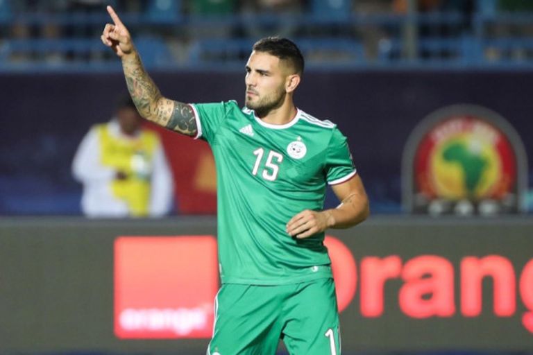 أندي ديلور مهاجم منتخب الجزائر وفريق مونبيلييه الفرنسي