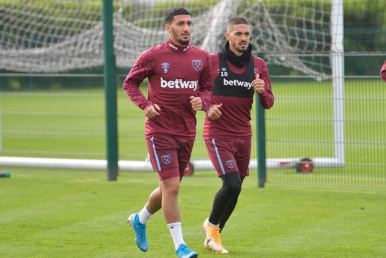 الجزائري سعيد بن رحمة لاعب وست هام سعيد بن رحمة لاعب وست هام