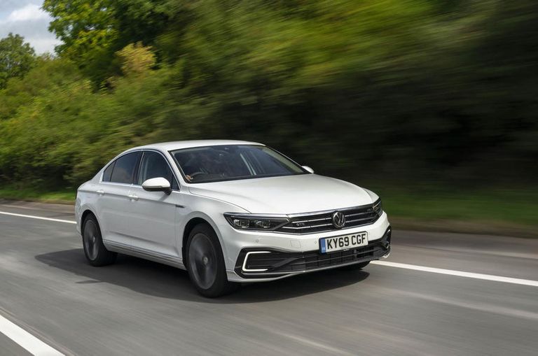 فولكسفاجن "باسات" جاجوار EX