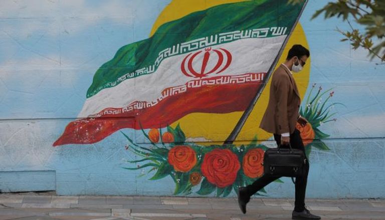 إيران تستعد للموجة الرابعة من كورونا