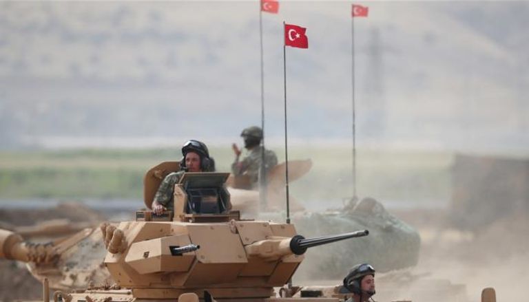 آليات عسكرية تركية